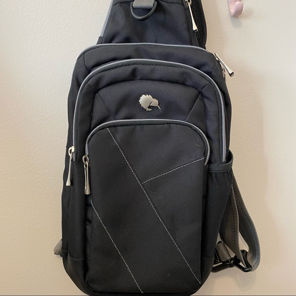 Bluekiwi sling diaper bag backpack in black
